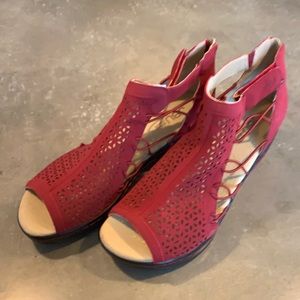 Jambu Vegan Nelly Red slip-ons